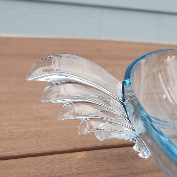 Elegant Blue Glass Serving Bowl*** - Picture 3 of 6